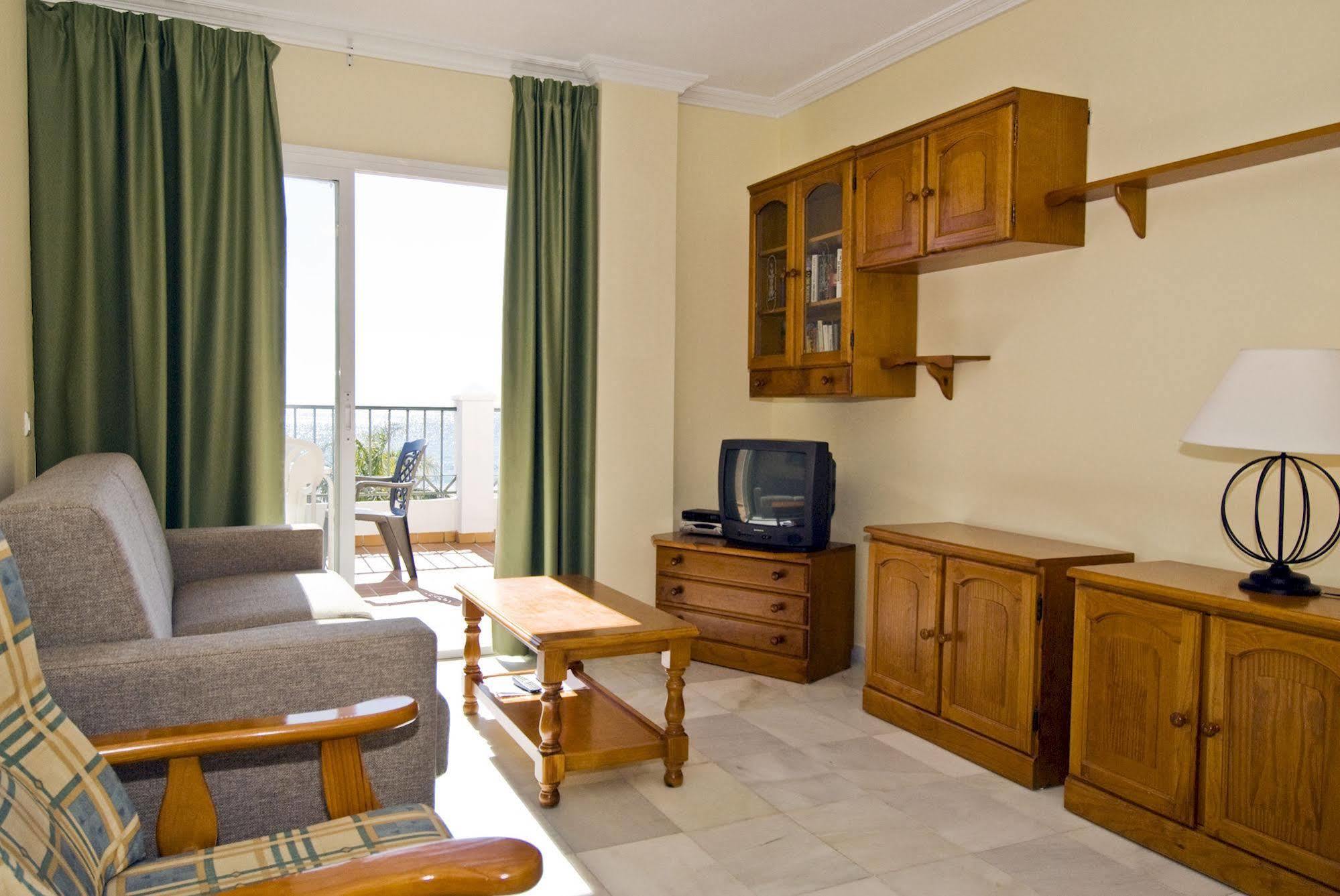 Apartamentos Hc Burriana Playa Нерха Екстериор снимка