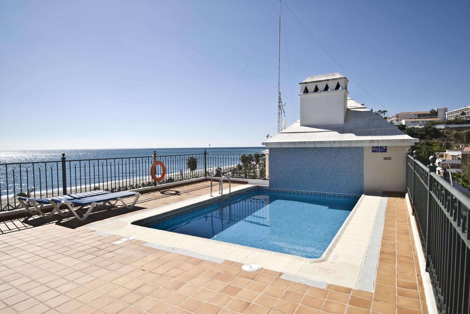 Apartamentos Hc Burriana Playa Нерха Екстериор снимка