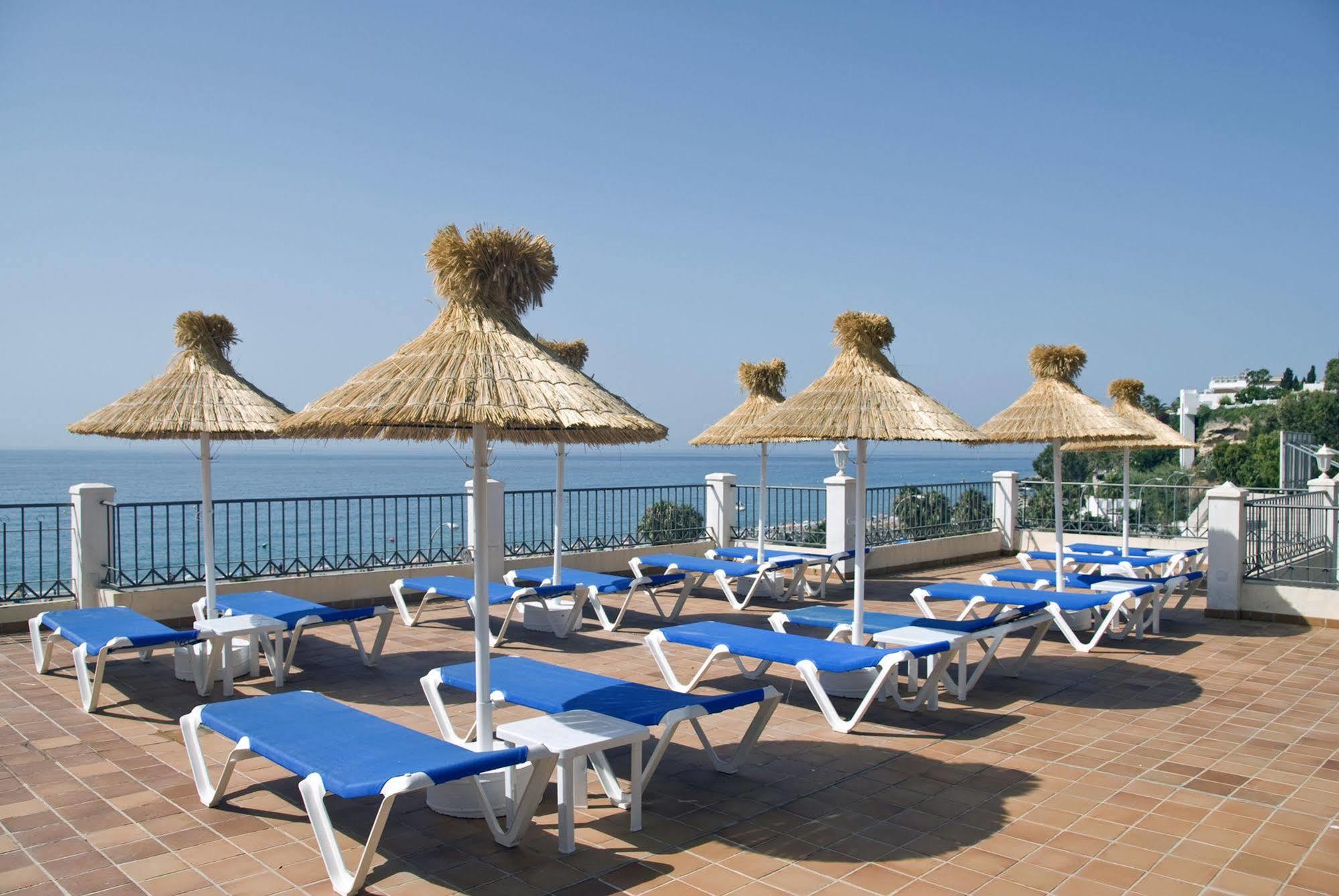 Apartamentos Hc Burriana Playa Нерха Екстериор снимка