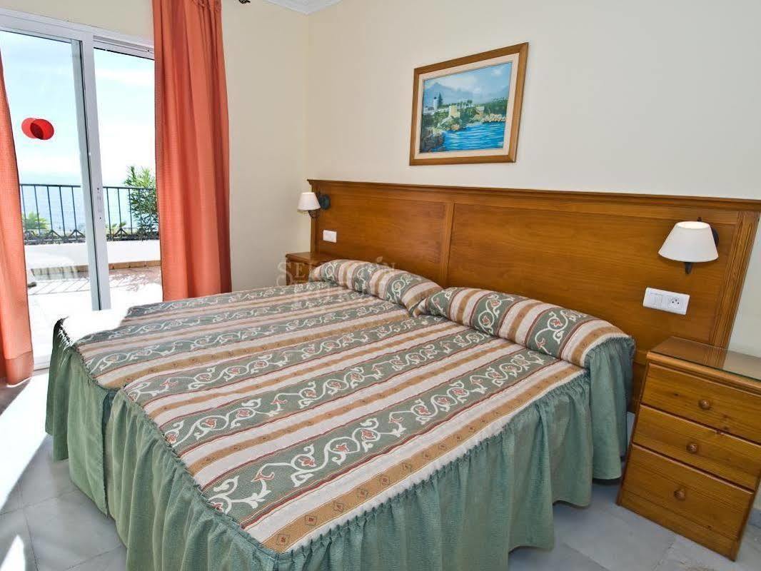 Apartamentos Hc Burriana Playa Нерха Екстериор снимка
